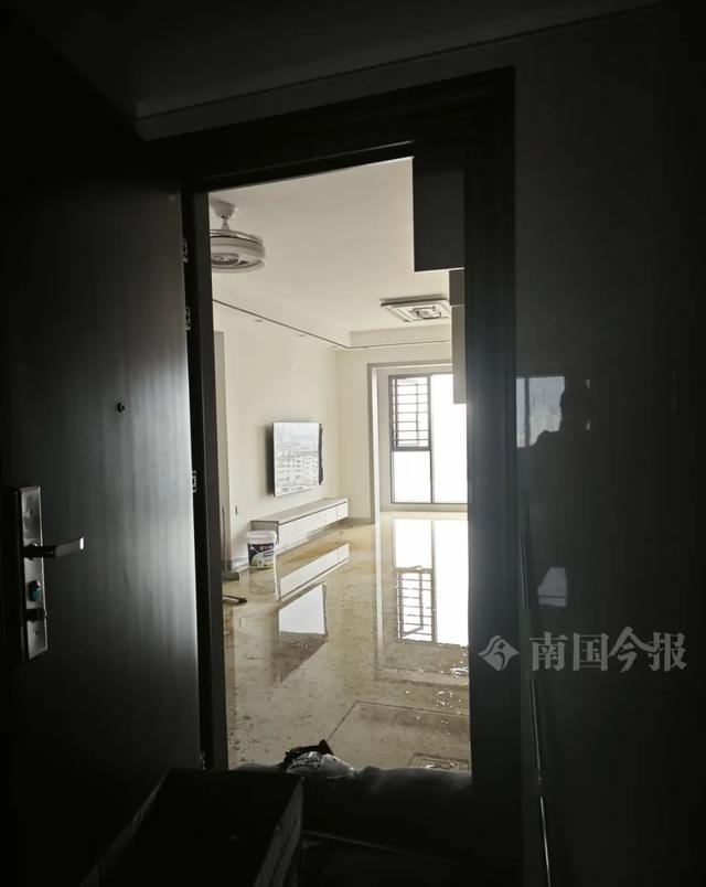 ！业主崩溃：全屋都是无法接受爱游戏app婚房被粪水浸泡(图9)